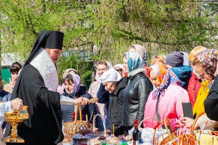 Этот великий православный праздник в 2024 году приходится на 5 мая.